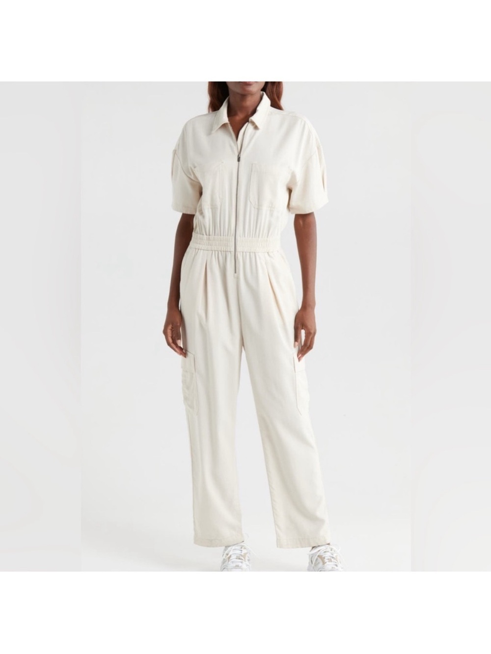 VUORI Short Sleeve Coastline Jumpsuit Milkweed Small